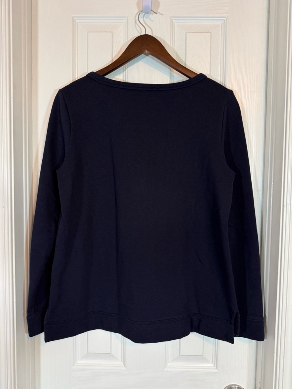 Talbots Navy Blue Multicolor Embroidered Polka Dot Crewneck Sweatshirt Size M - Picture 3 of 9